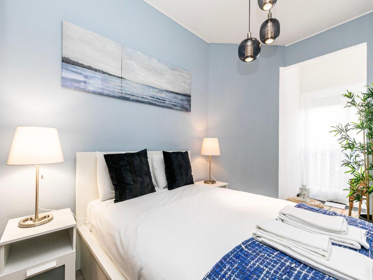 Beach Cascais Apartment ภายนอก รูปภาพ